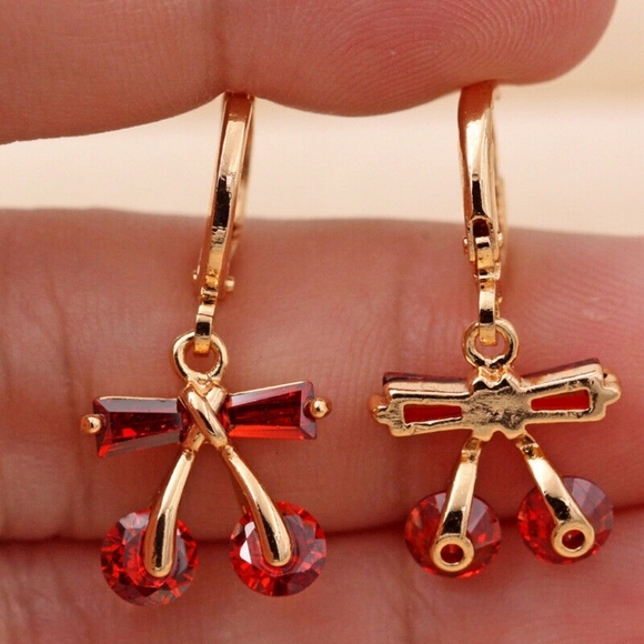 18kt Gold Filled Ruby Cherry Topaz Earrings - Picture 2 of 4